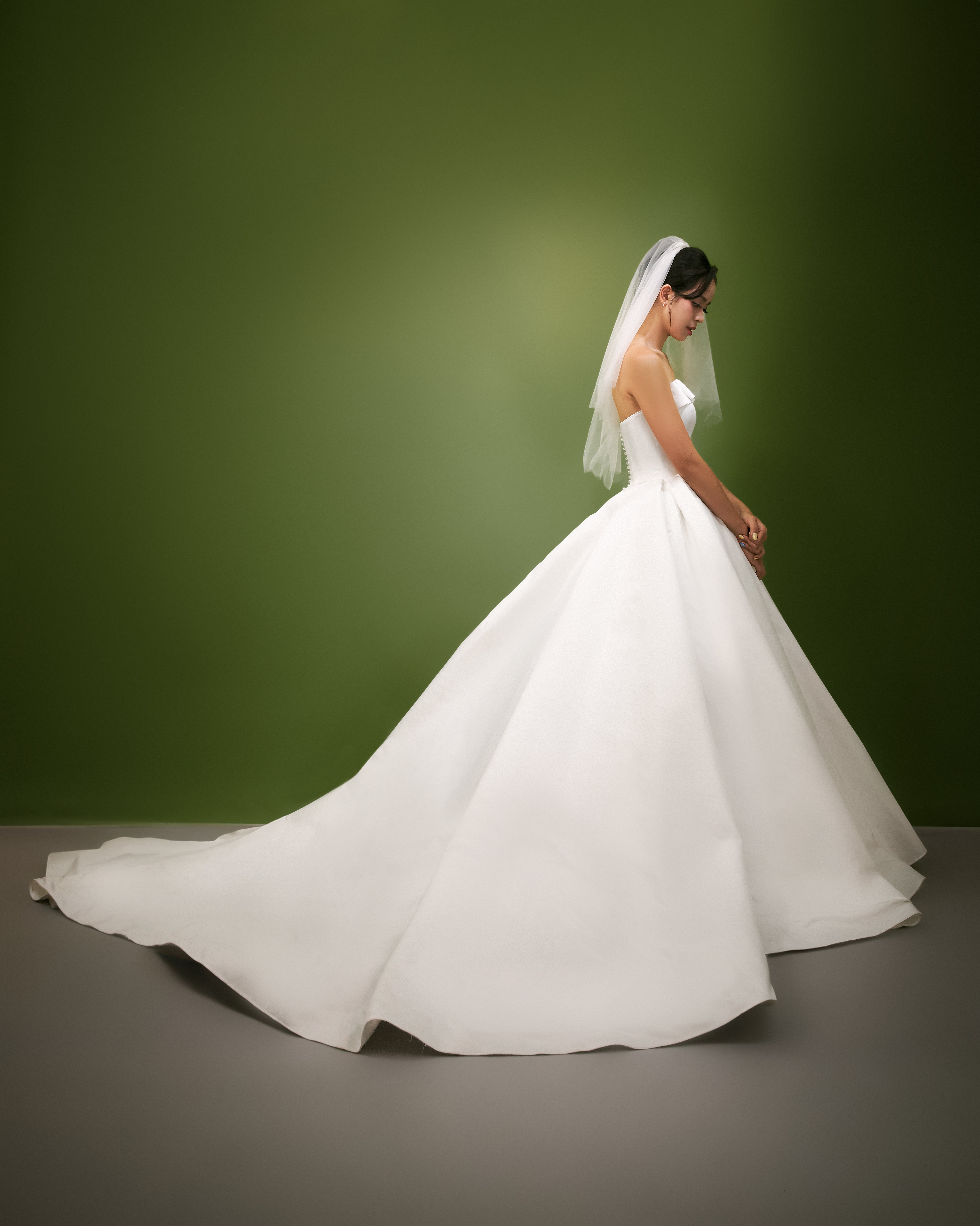 Lookbook 01 - Image 71