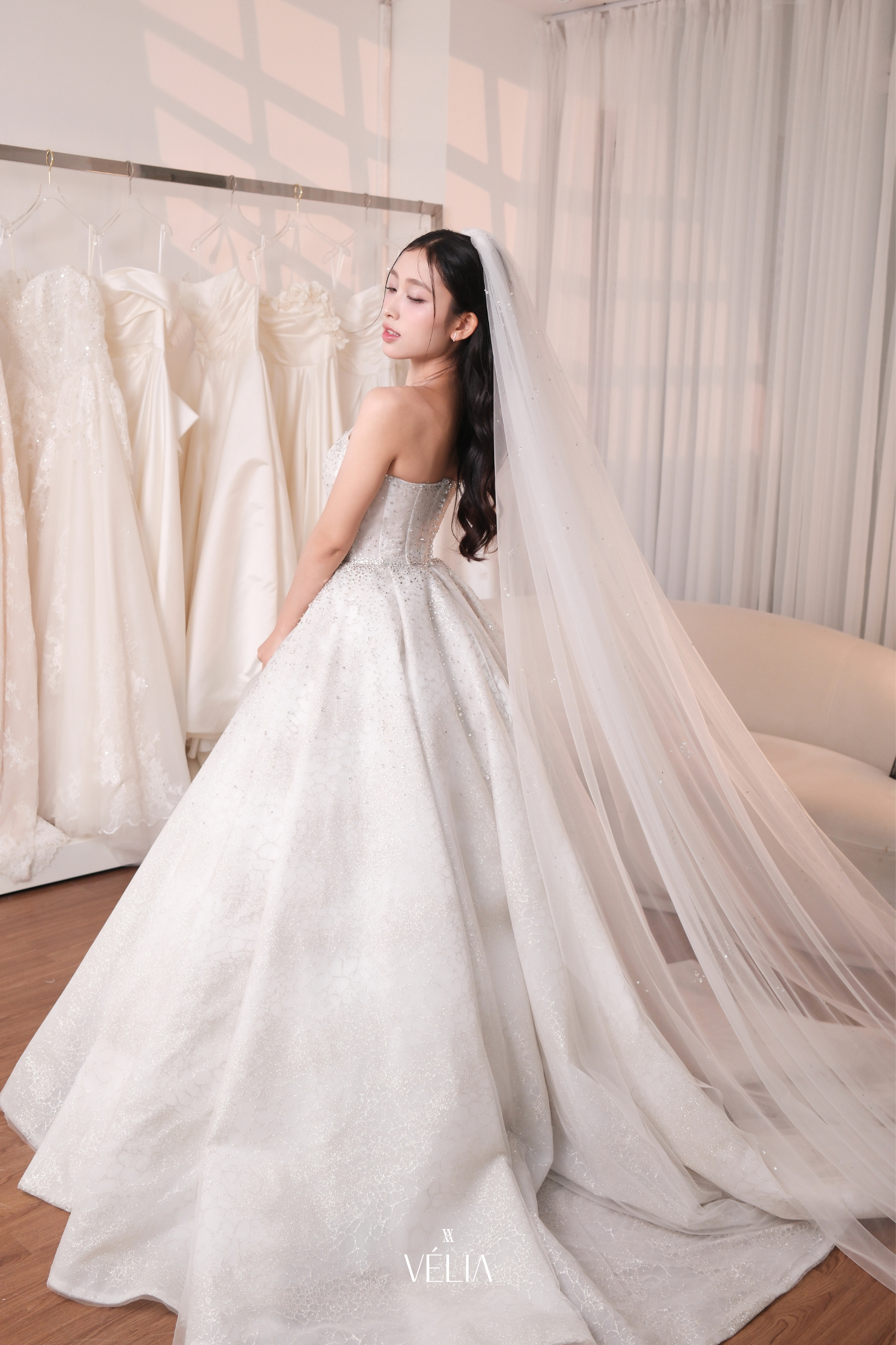 Lookbook 02 - Image 19