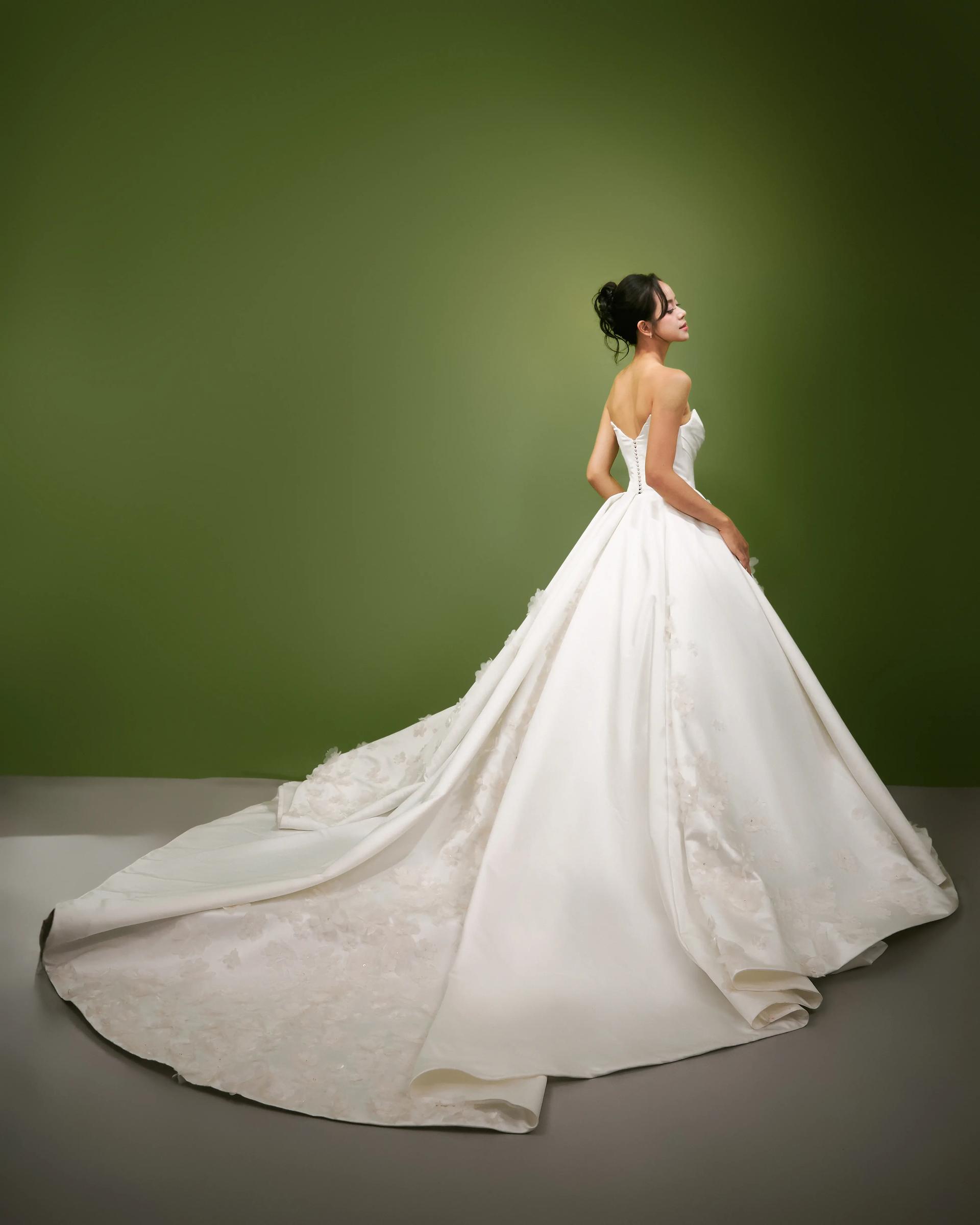 Fiolena view 3