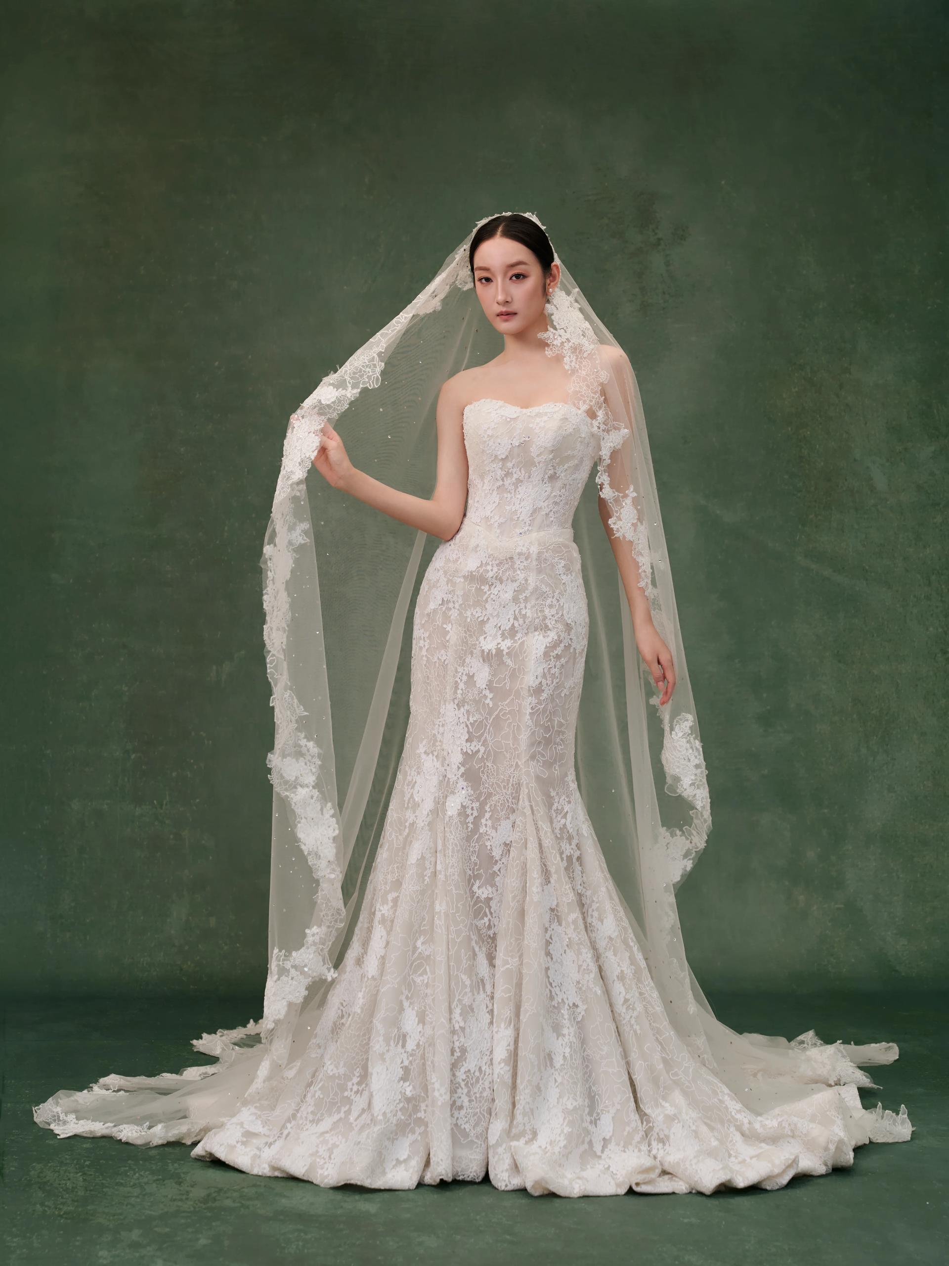 Seraphine view 1